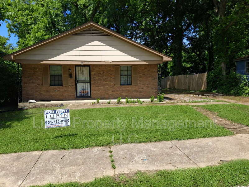 1319 Glenn St – photo 5