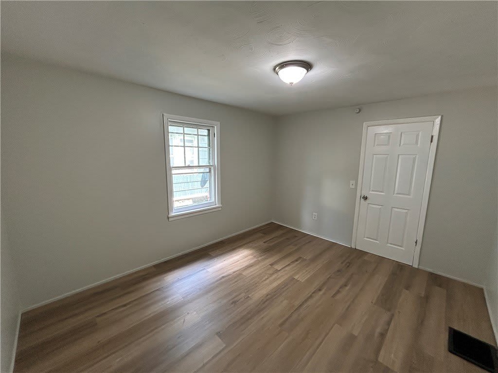 42 Villa Street – photo 4