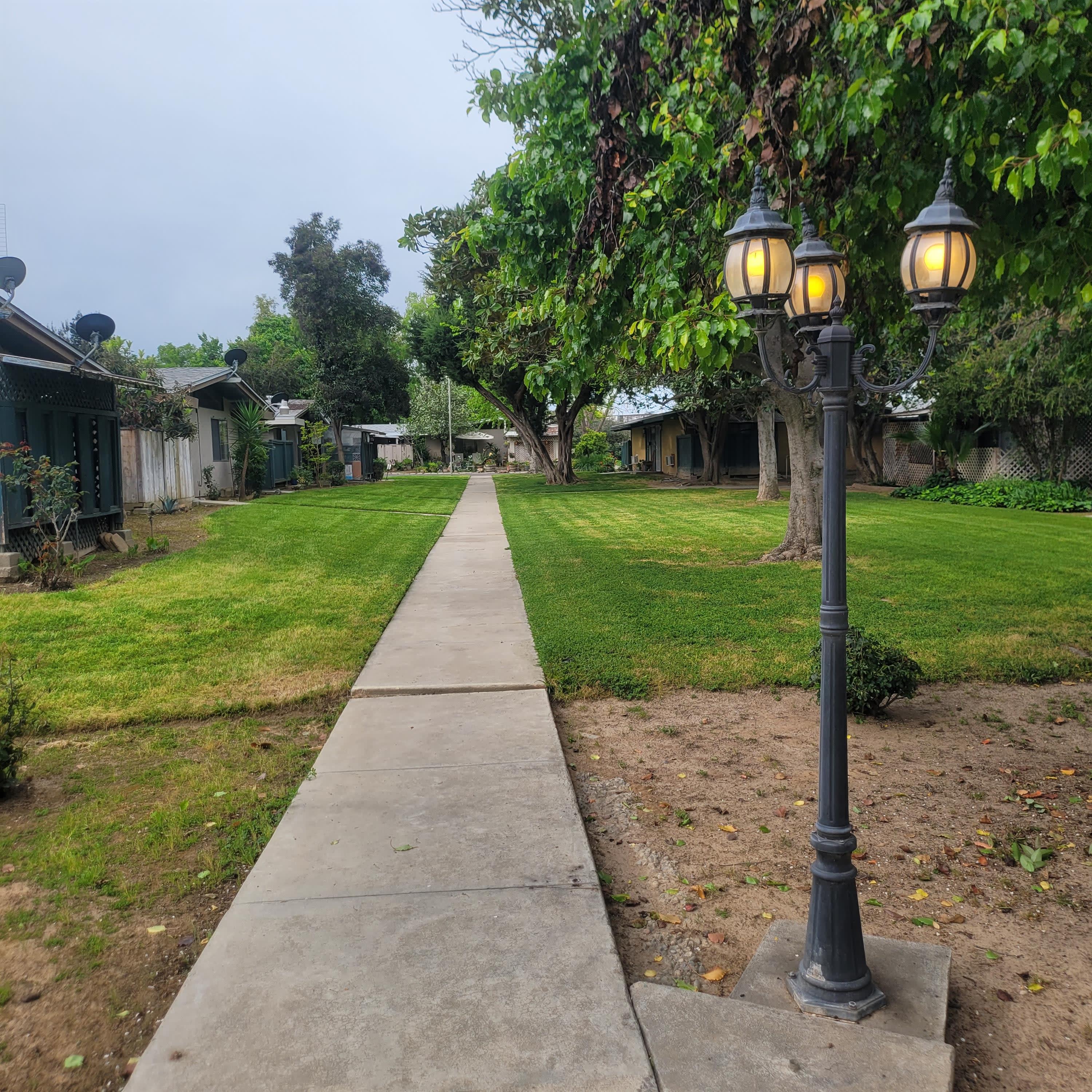 1738 W. Shaw Ave-G – photo 3