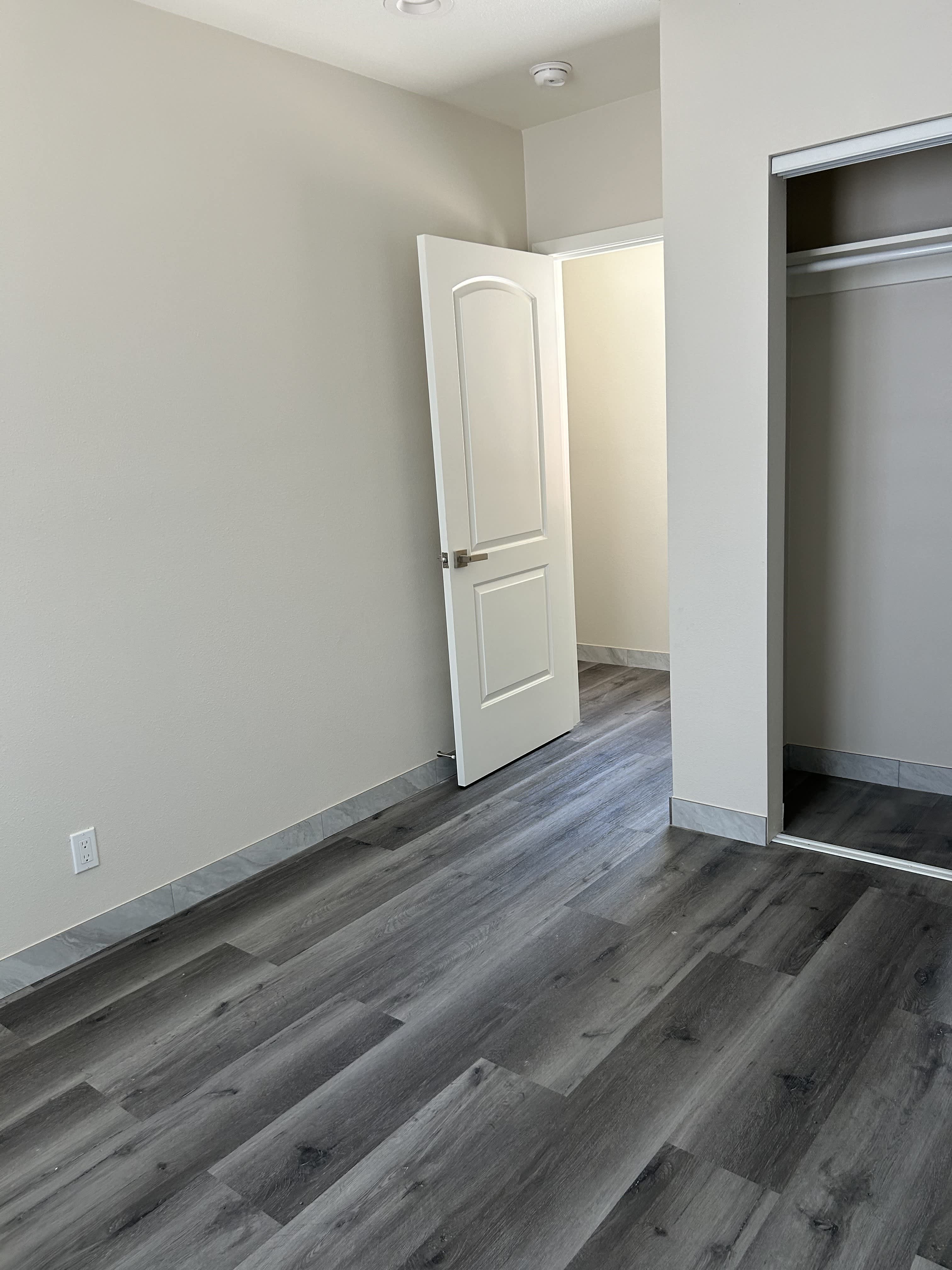 10820 Croesus Ave – photo 5