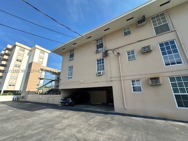 1400 S Douglas Rd – photo 4