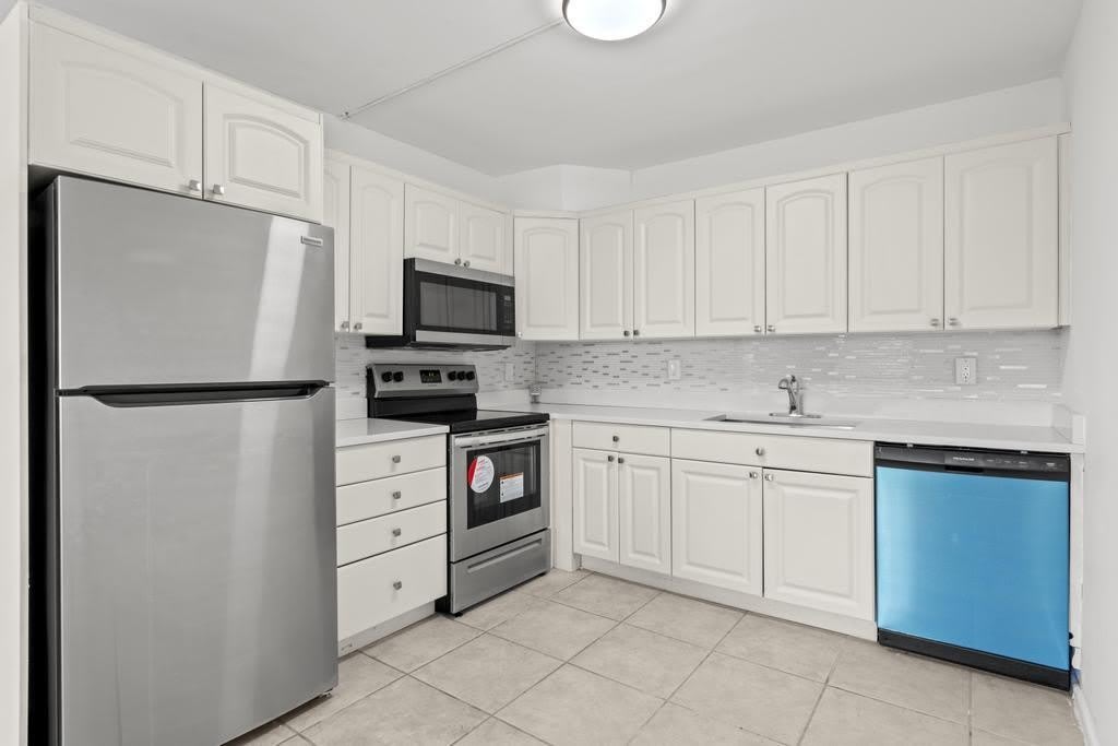 2044 Hythe C – photo 1
