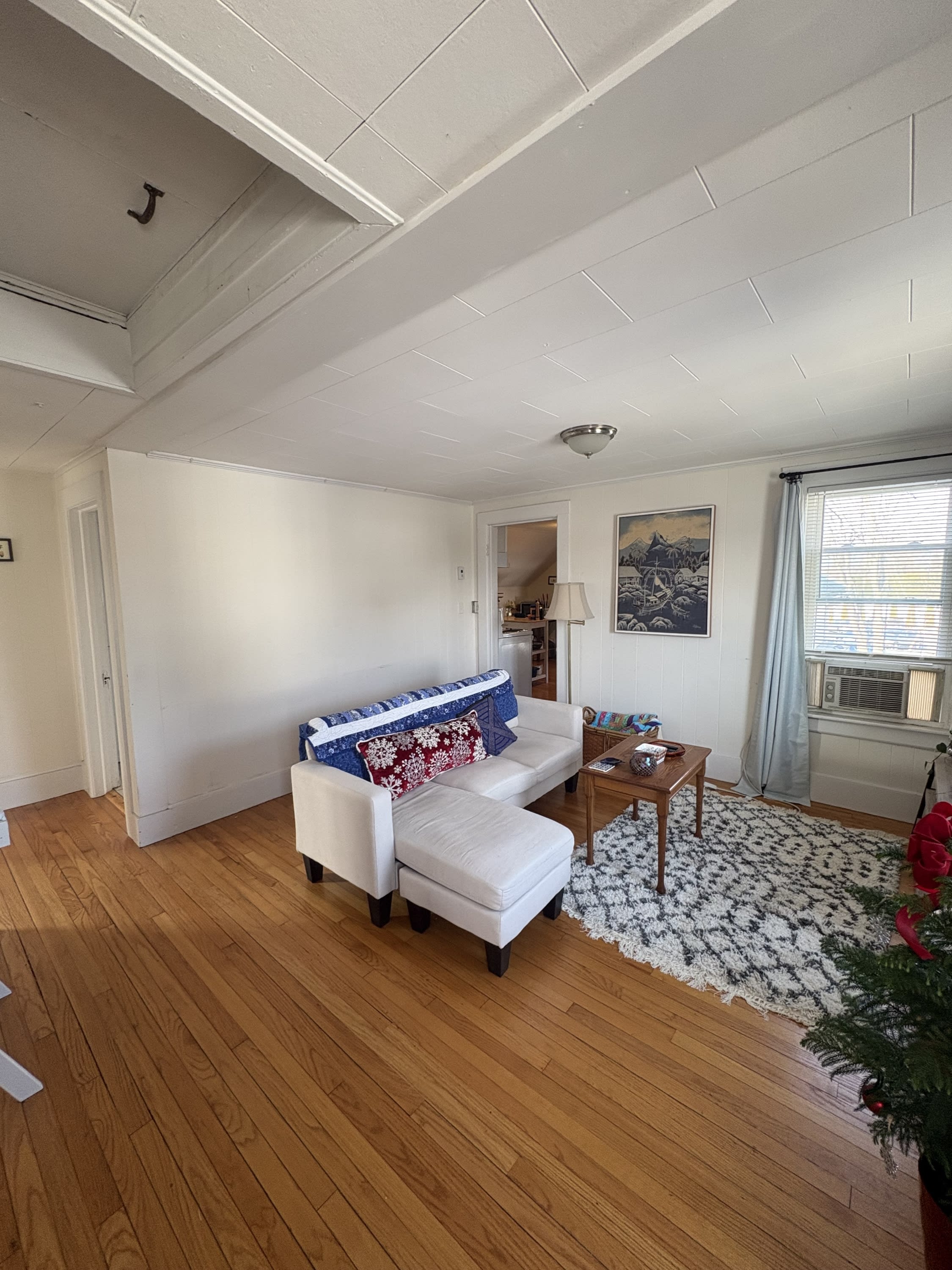 152 Russell Street – photo 2
