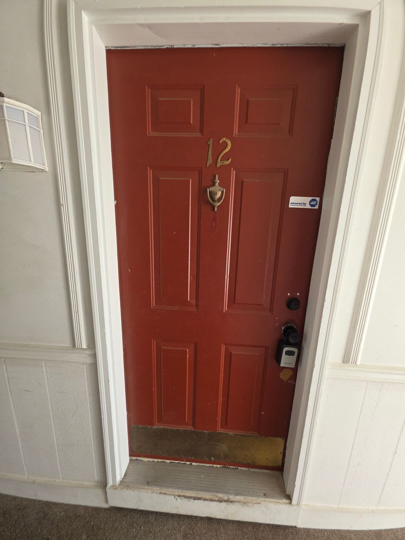 Be The First To Occupy This 2Nd Fl 2 Bedroom 2 Bath Condominium With Lots Of Amenities Since Being Renovated – photo 2