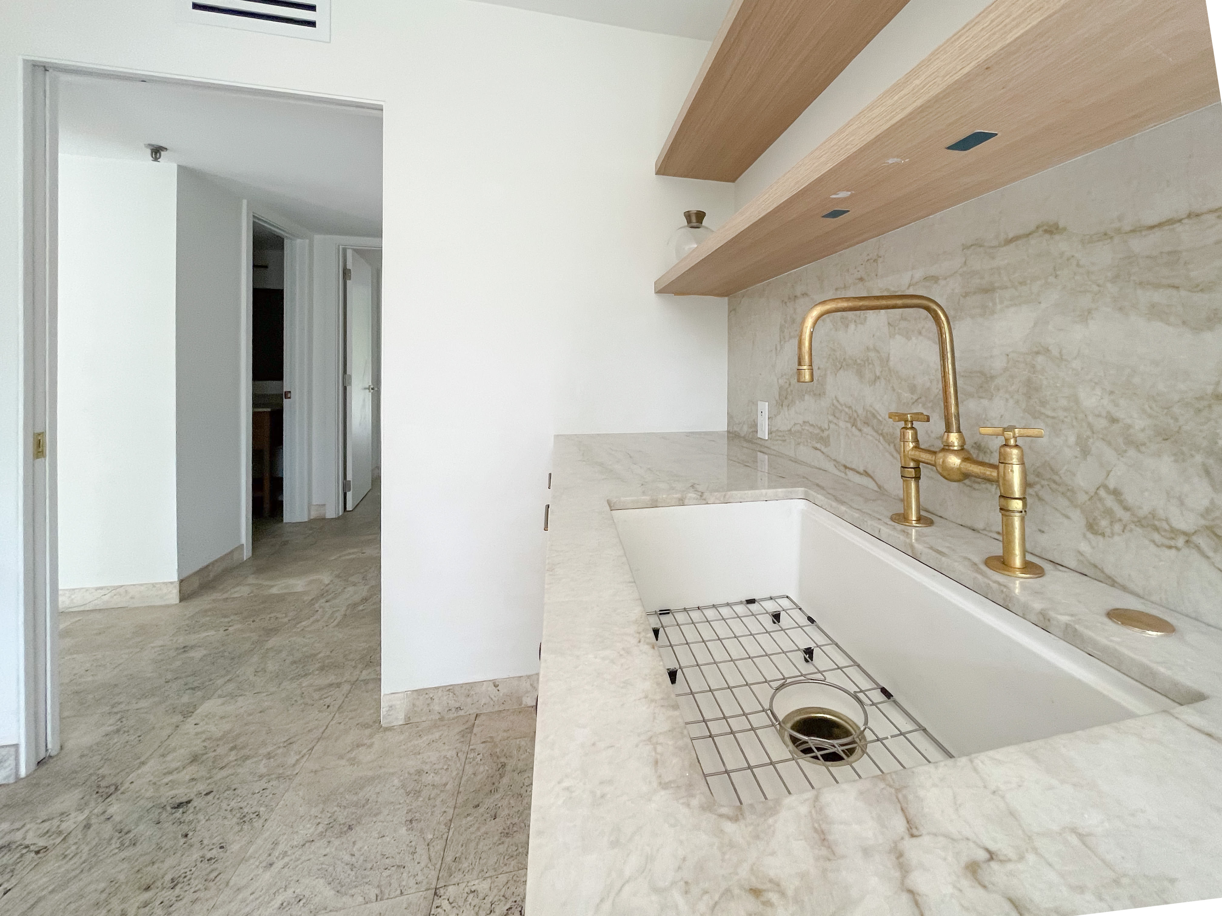 2575 South Bayshore Drive – photo 3
