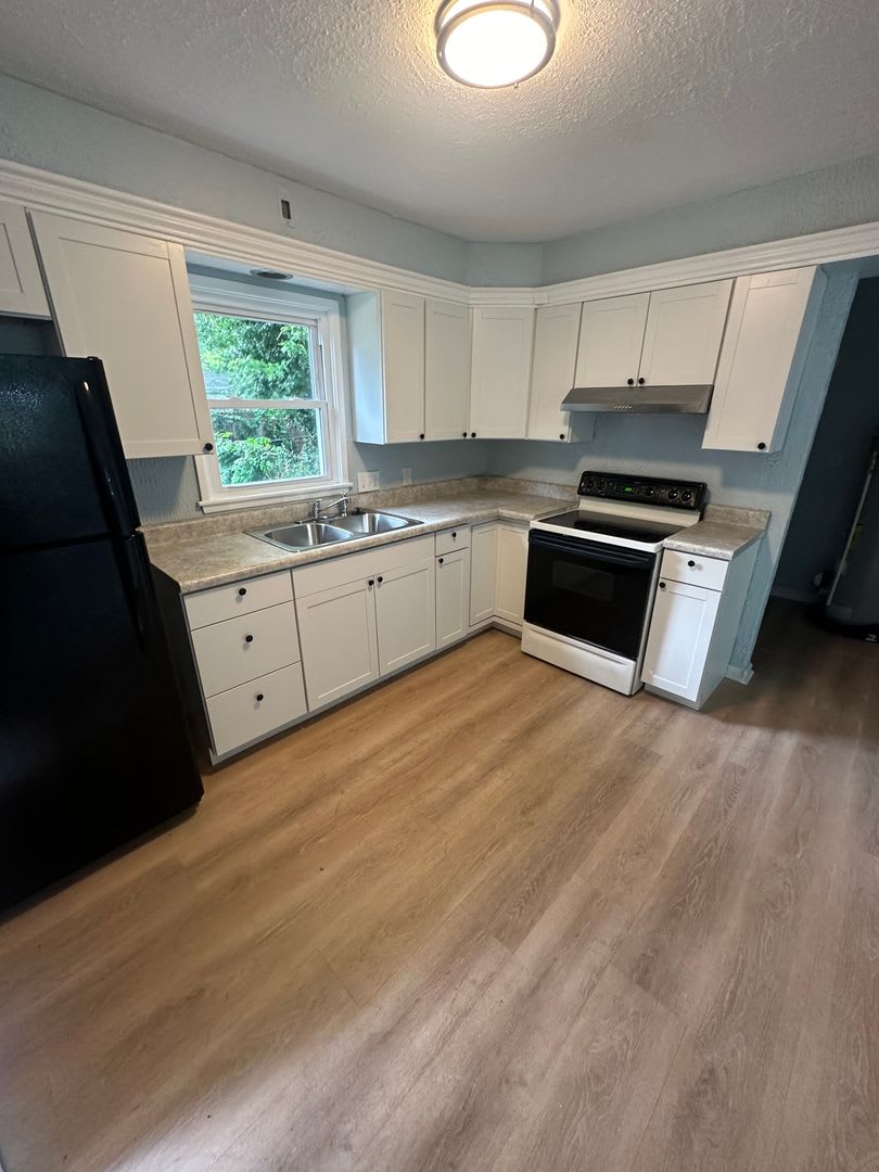 3 Bedroom 1 Bath Near Miami University – photo 2