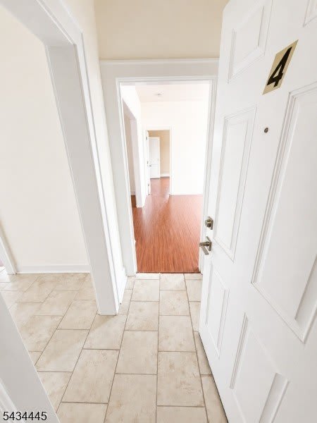 137 Hammond Ave – photo 4