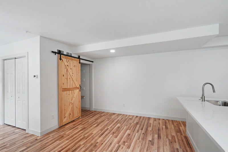 908 Indiana Street – photo 4