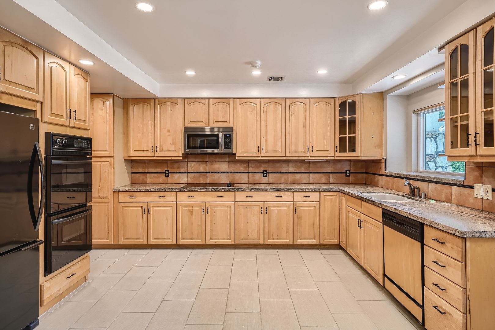 Updated 5-Bed Studio City Home on a Cul-de-Sac – photo 4