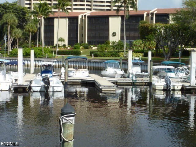 4821 S Landings Drive – photo 2
