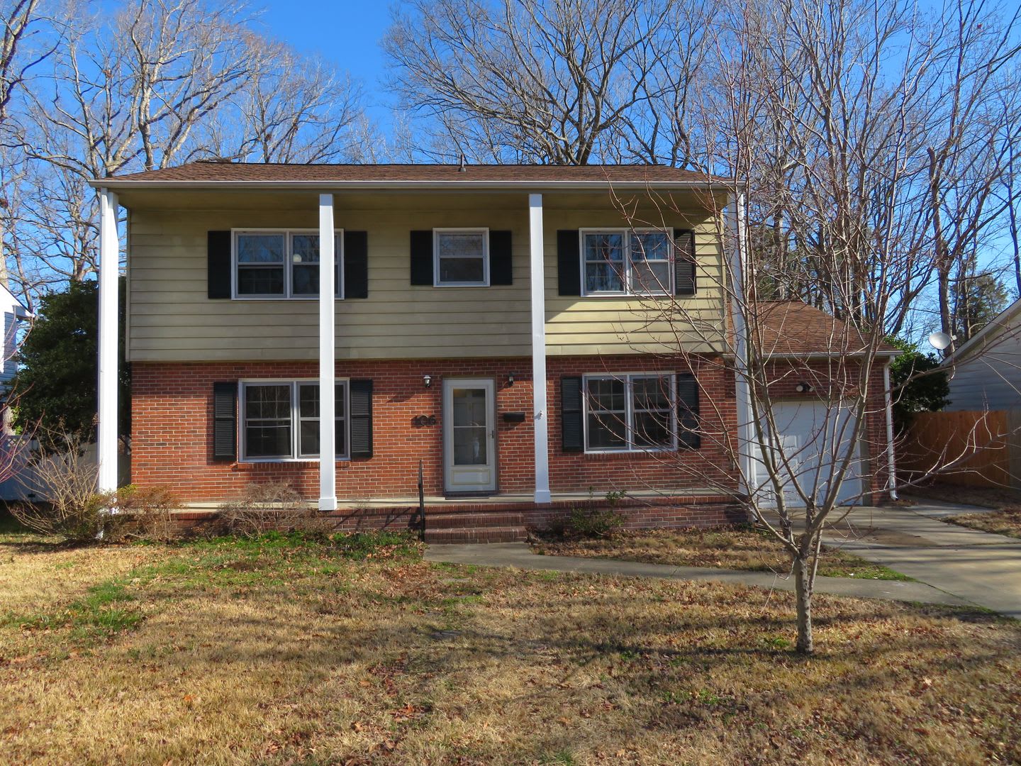 Two Story Colonial In Hampton Malvern Fox Hill – photo 1