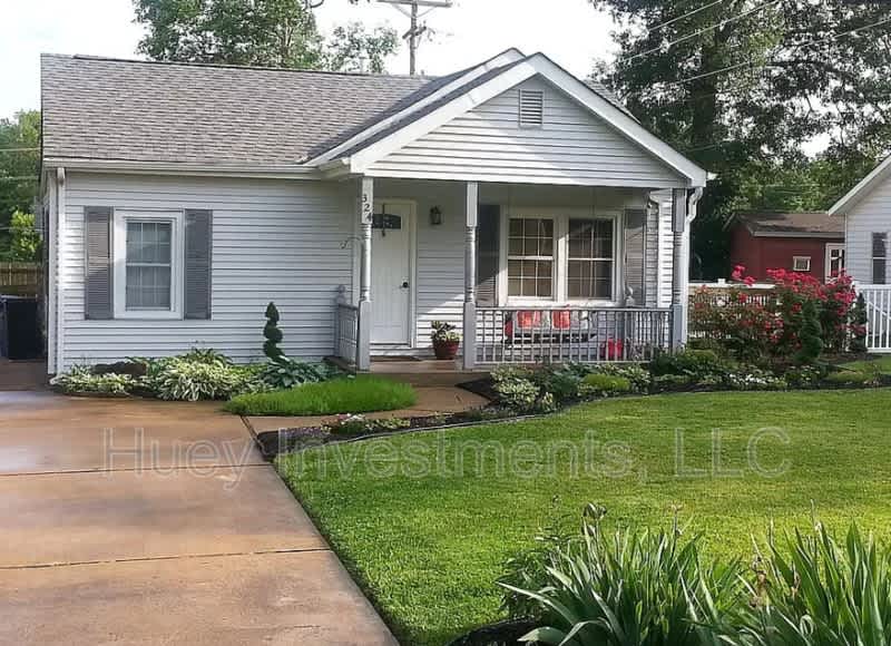 324 Theodore Drive – photo 2