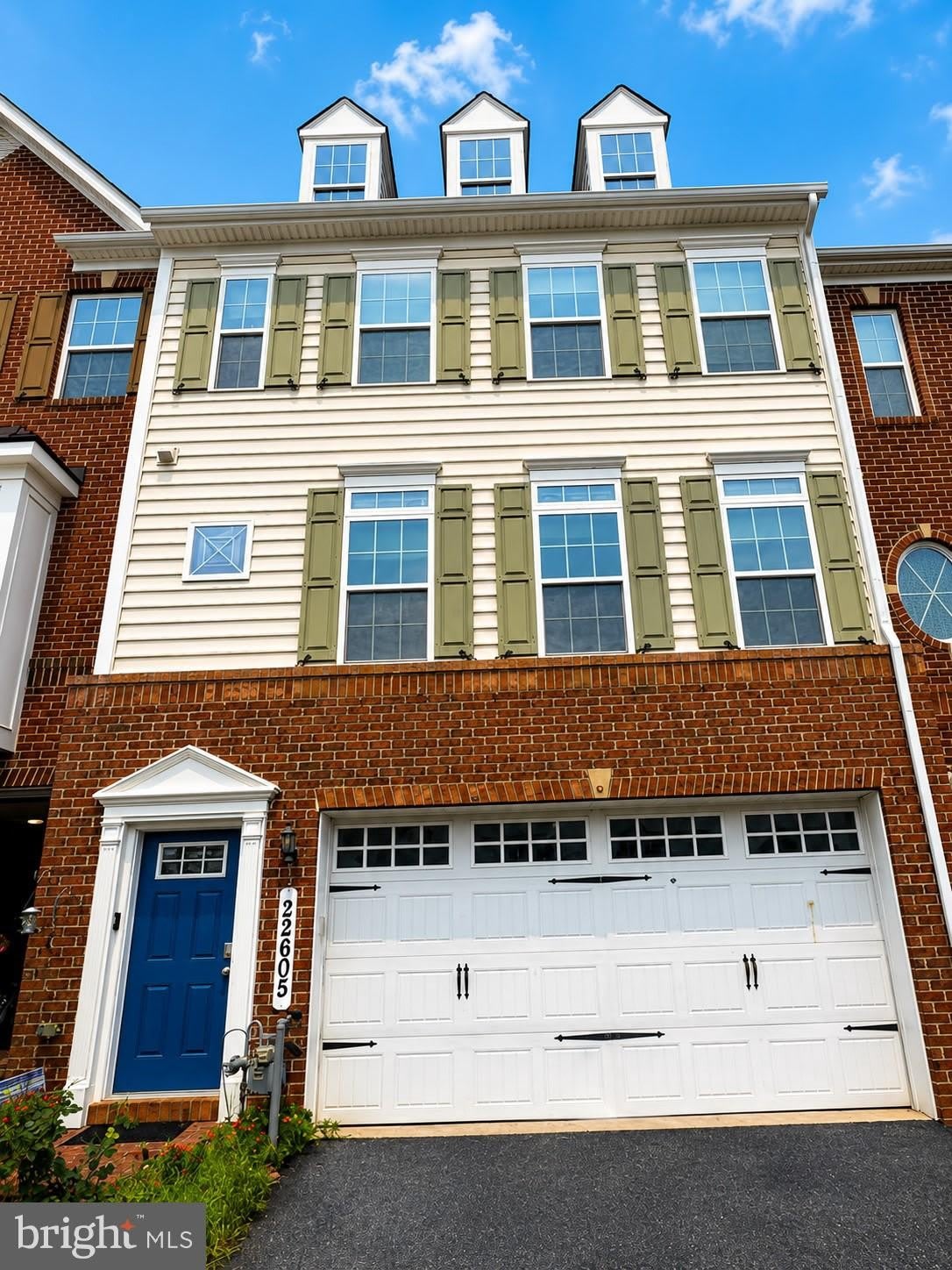 22605 Winding Woods Way – photo 2