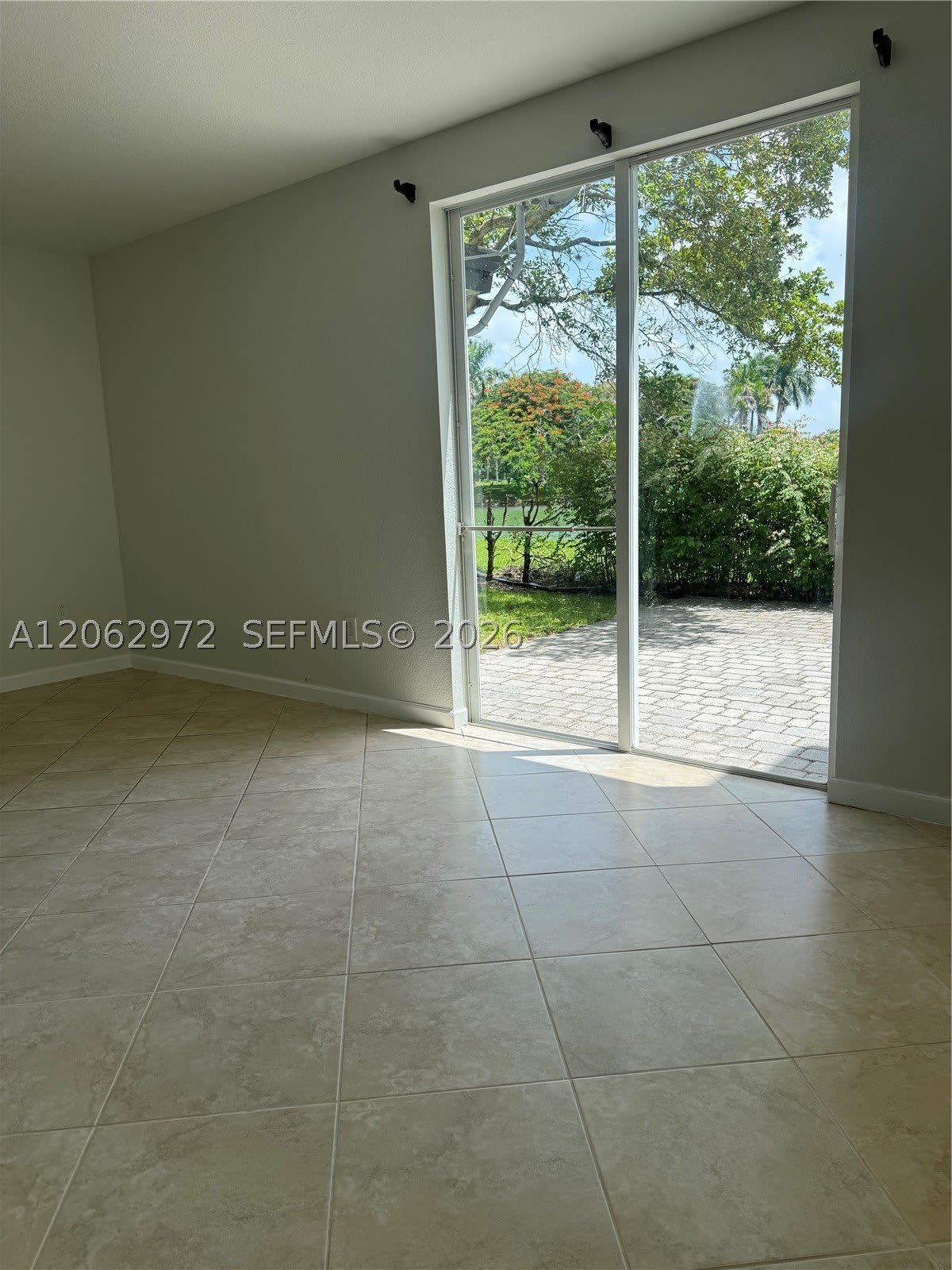 3064 Se 1St Dr – photo 4