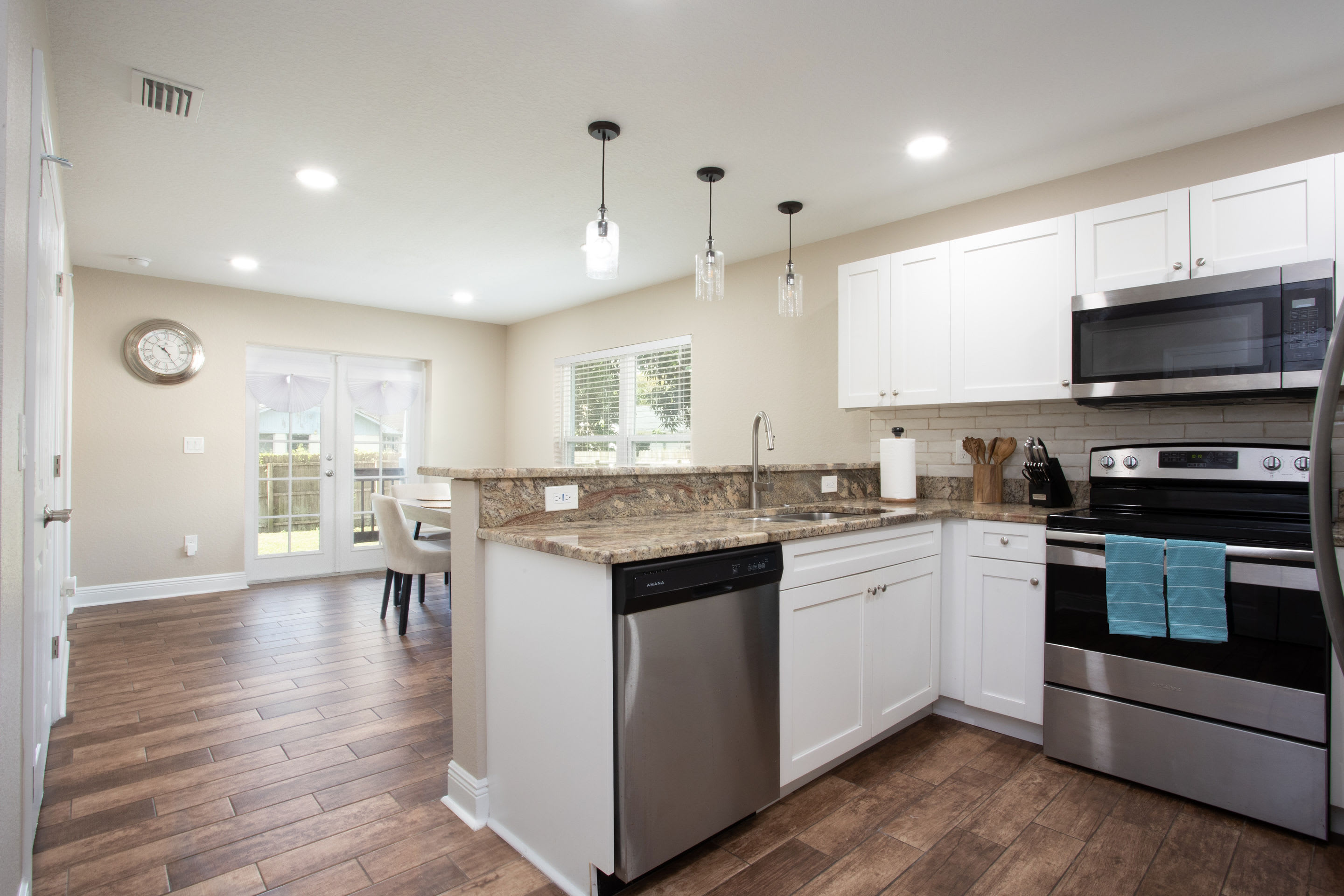 1313 East Cayuga Street – photo 4