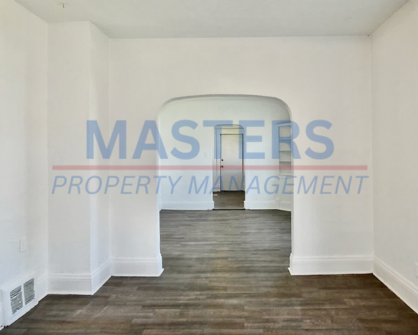 Charming Toledo Rental with Spacious Layout & Convenient Location – photo 3
