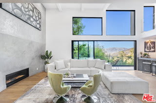 7317 Caverna Drive – photo 2
