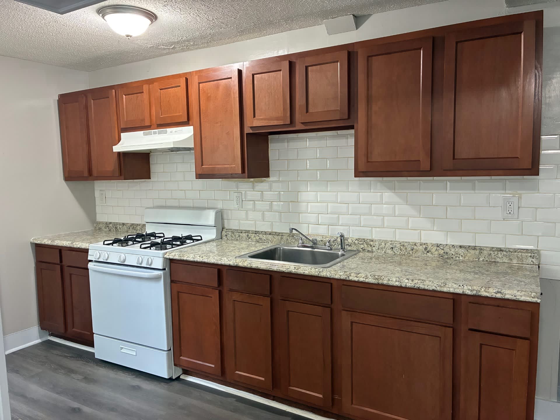 2942 N Constitution Rd – photo 2