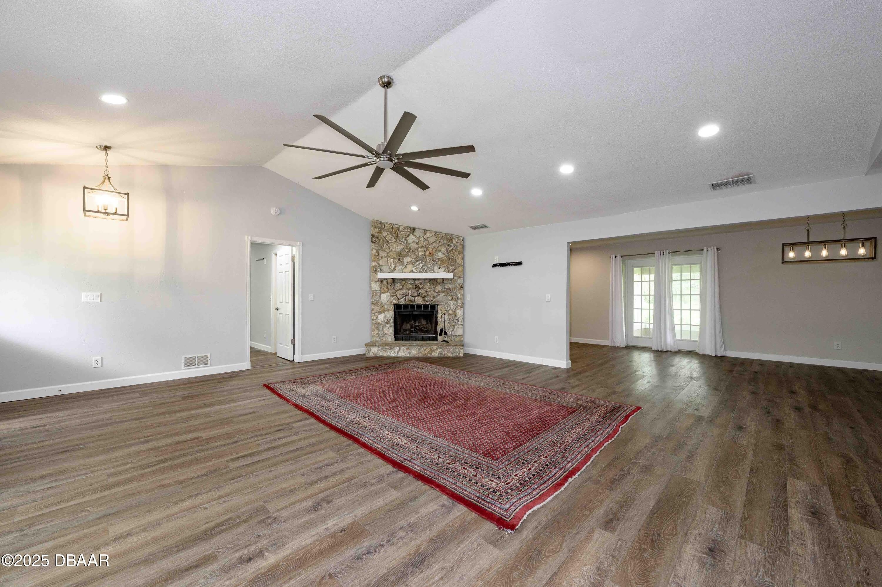 6118 Del Rio Drive – photo 3