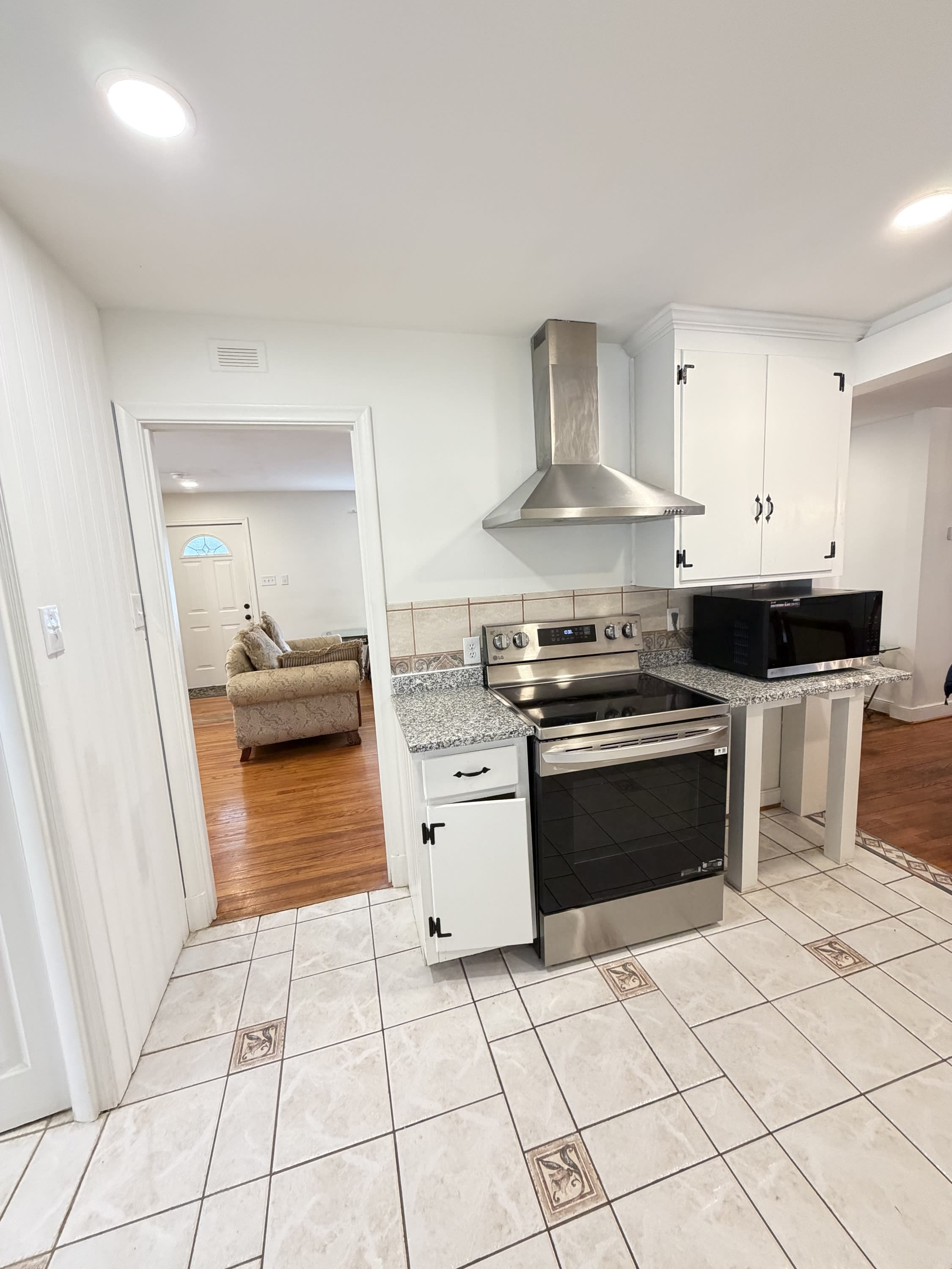 2648 Melbourne Dr. – photo 4