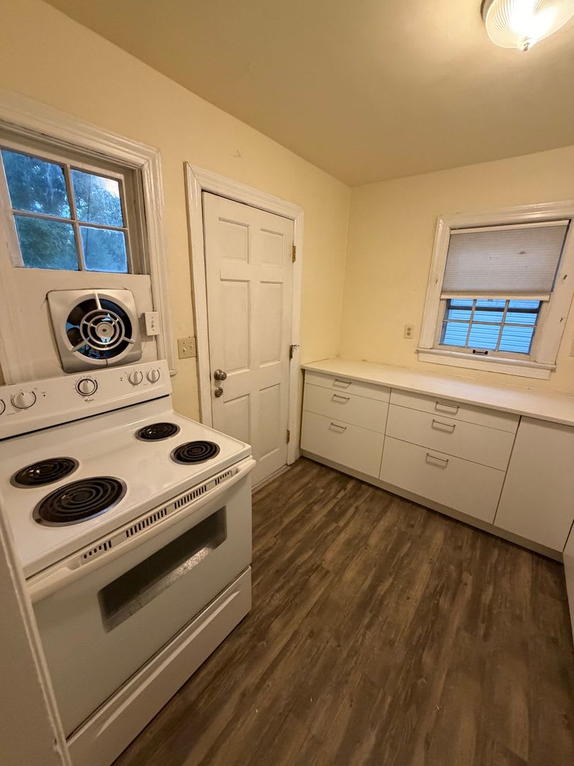 81 E Park Place – photo 5