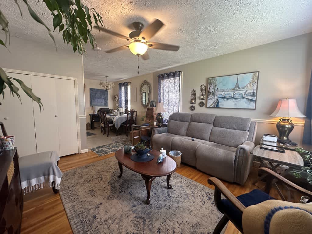 204 Crest Drive – photo 4
