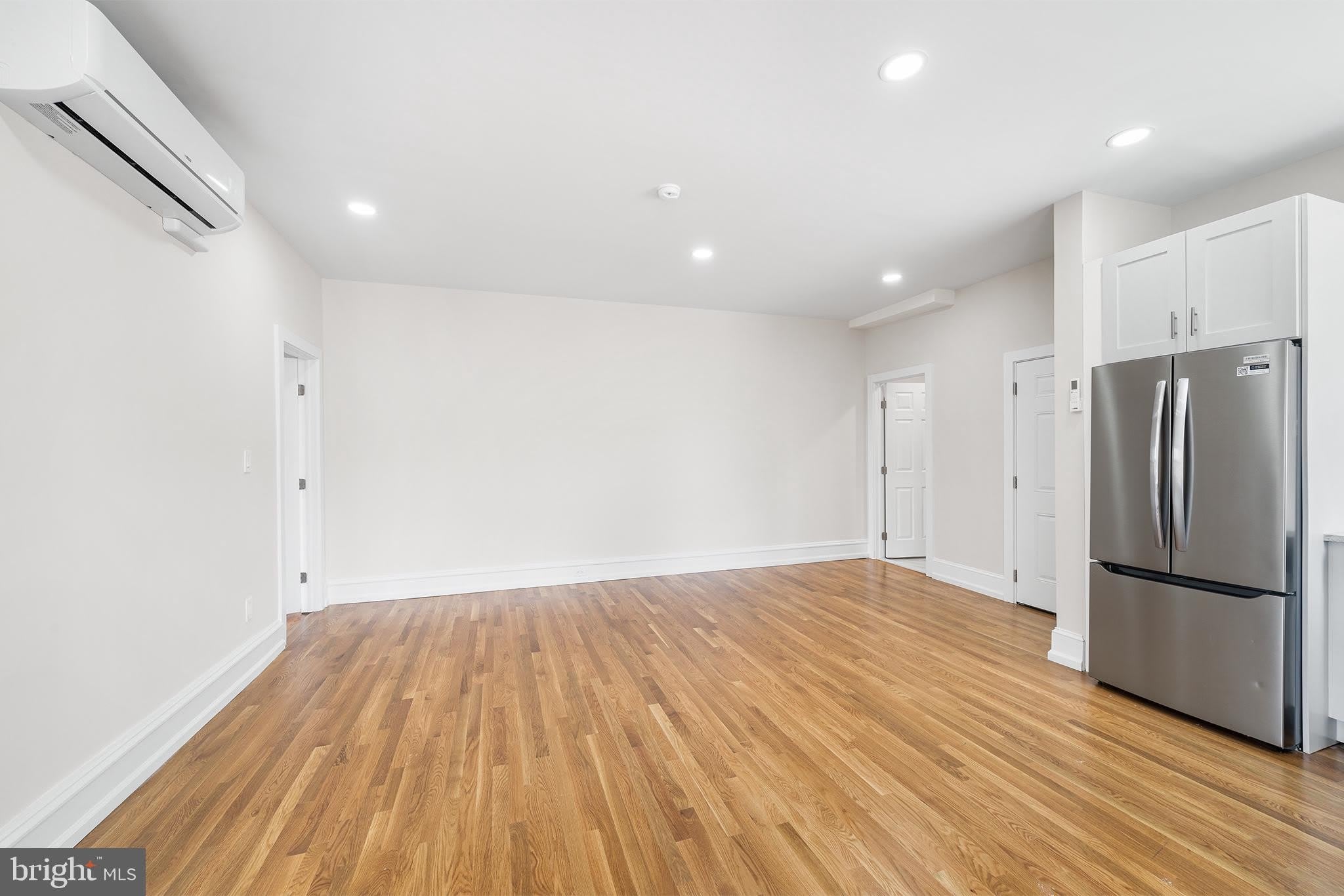 2309 GREEN Street – photo 5