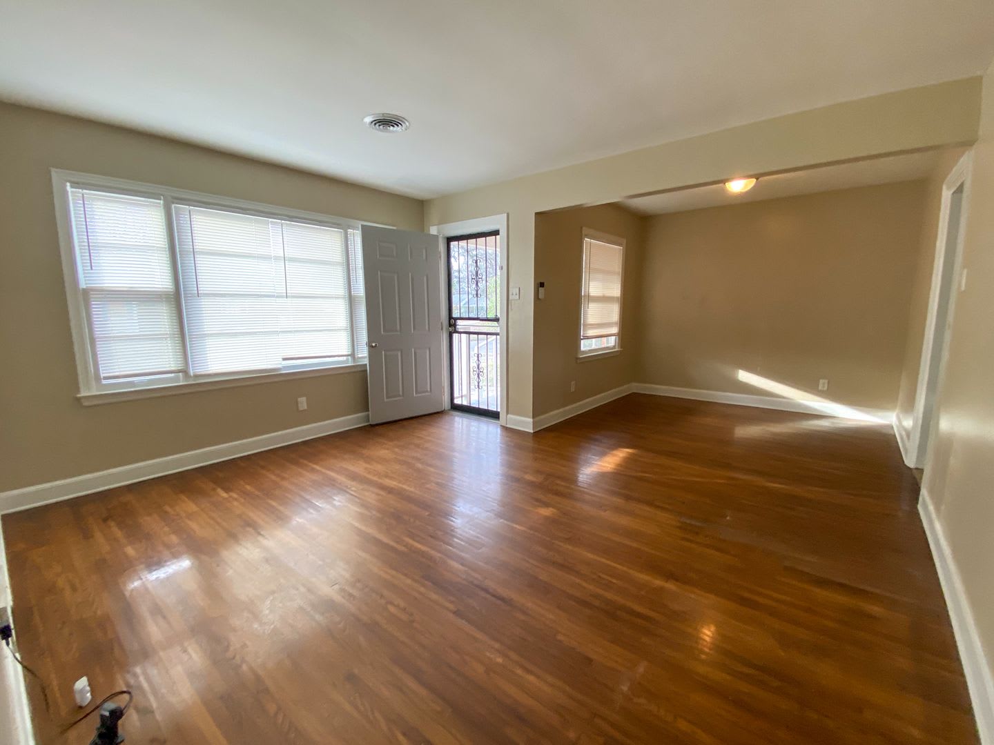3 bed, 1 bath in E Memphis recently renovated – photo 3