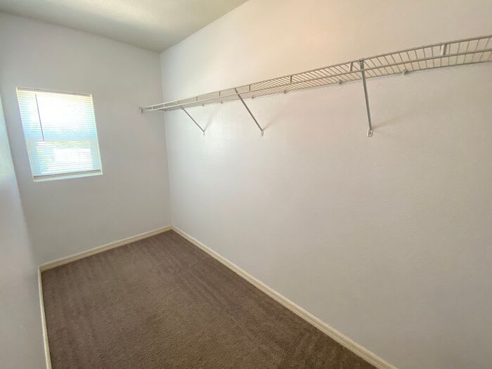 204 Gladiola Court – photo 3