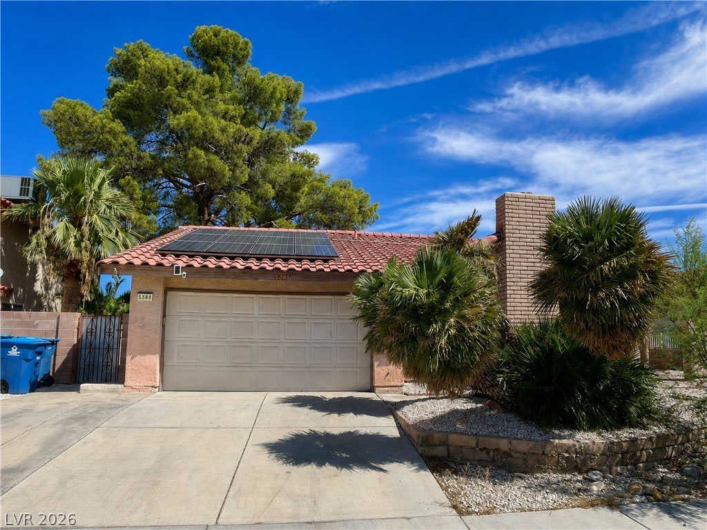 5388 Hibbetts Drive – photo 2