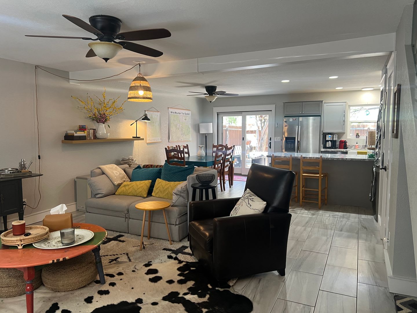Updated Townhouse backed by National Forest – photo 2