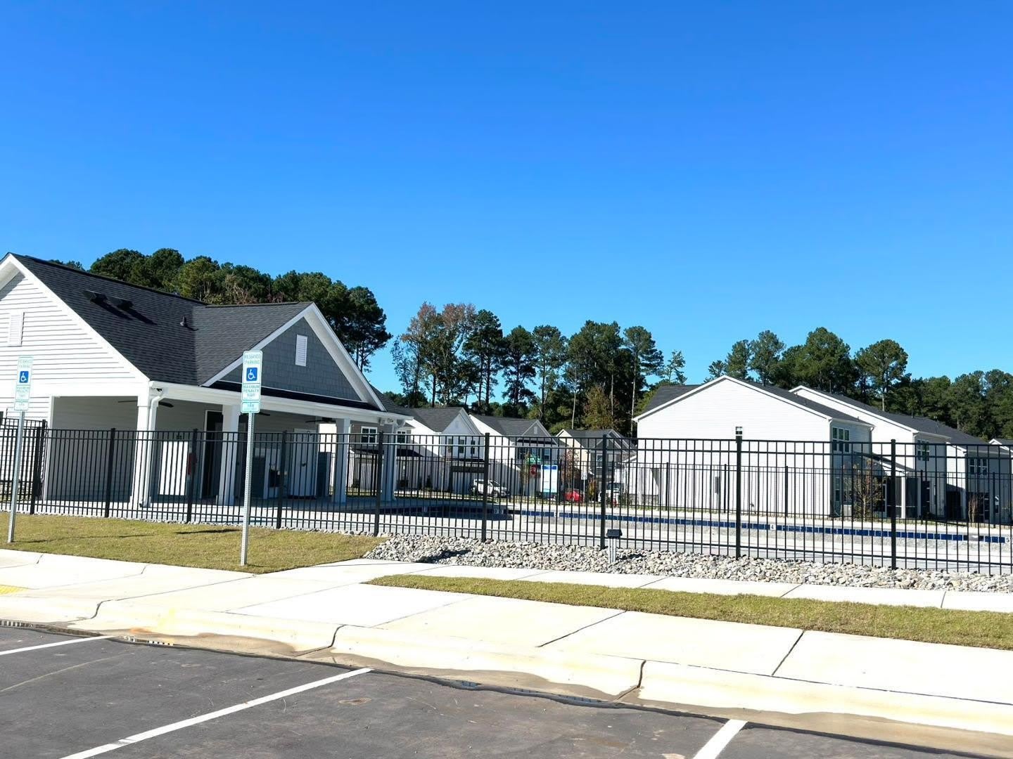 2233 Cape May Lane – photo 2