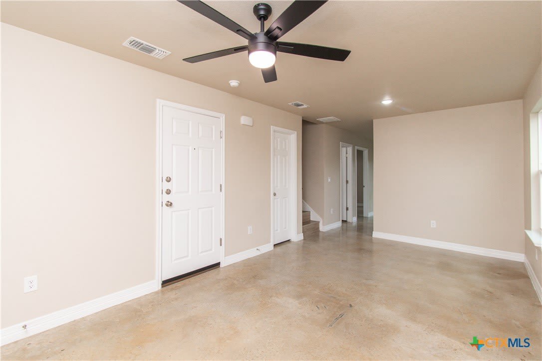 806 White Meadow Drive – photo 2