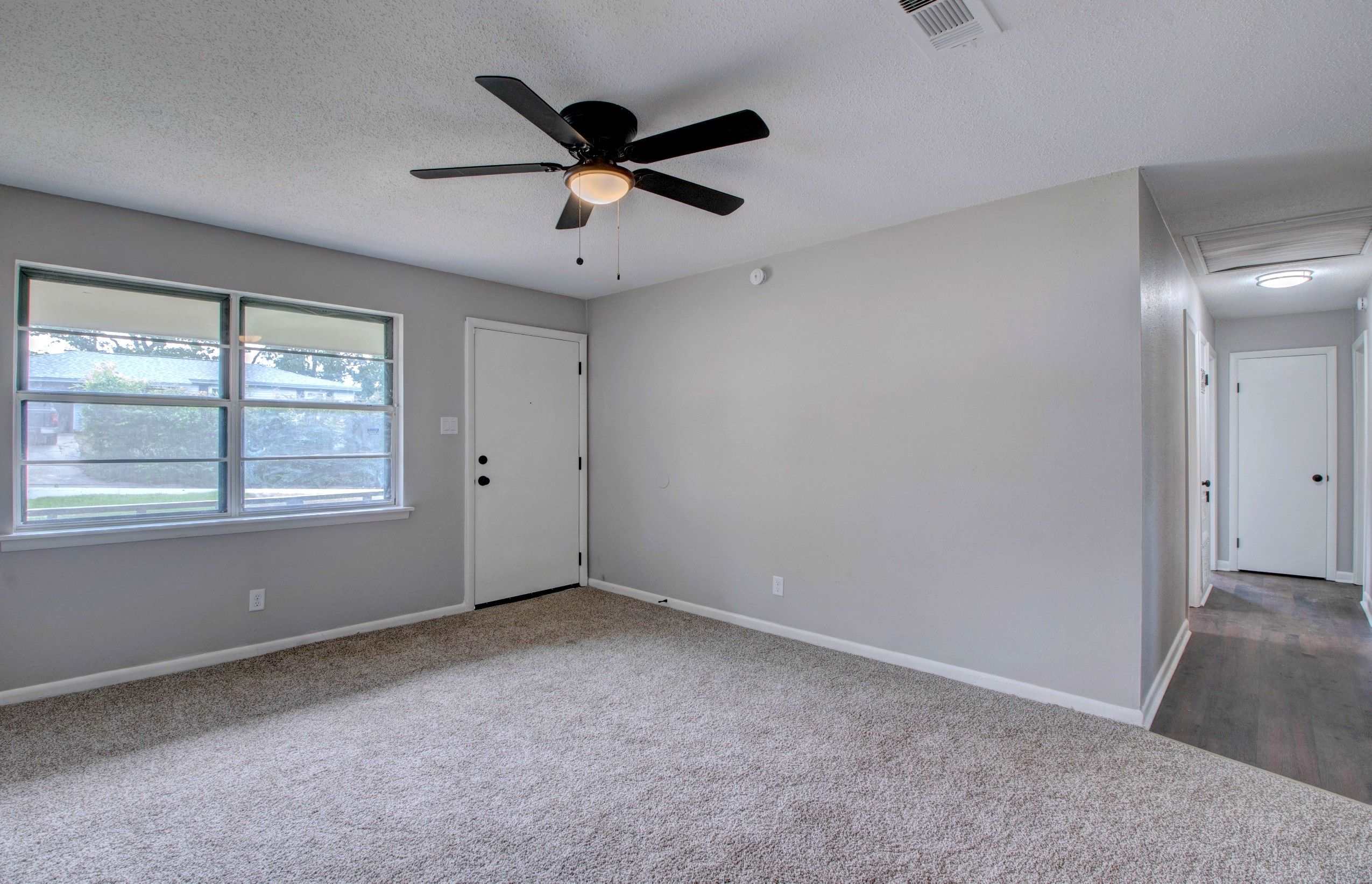 5805 Wisteria Ct – photo 3