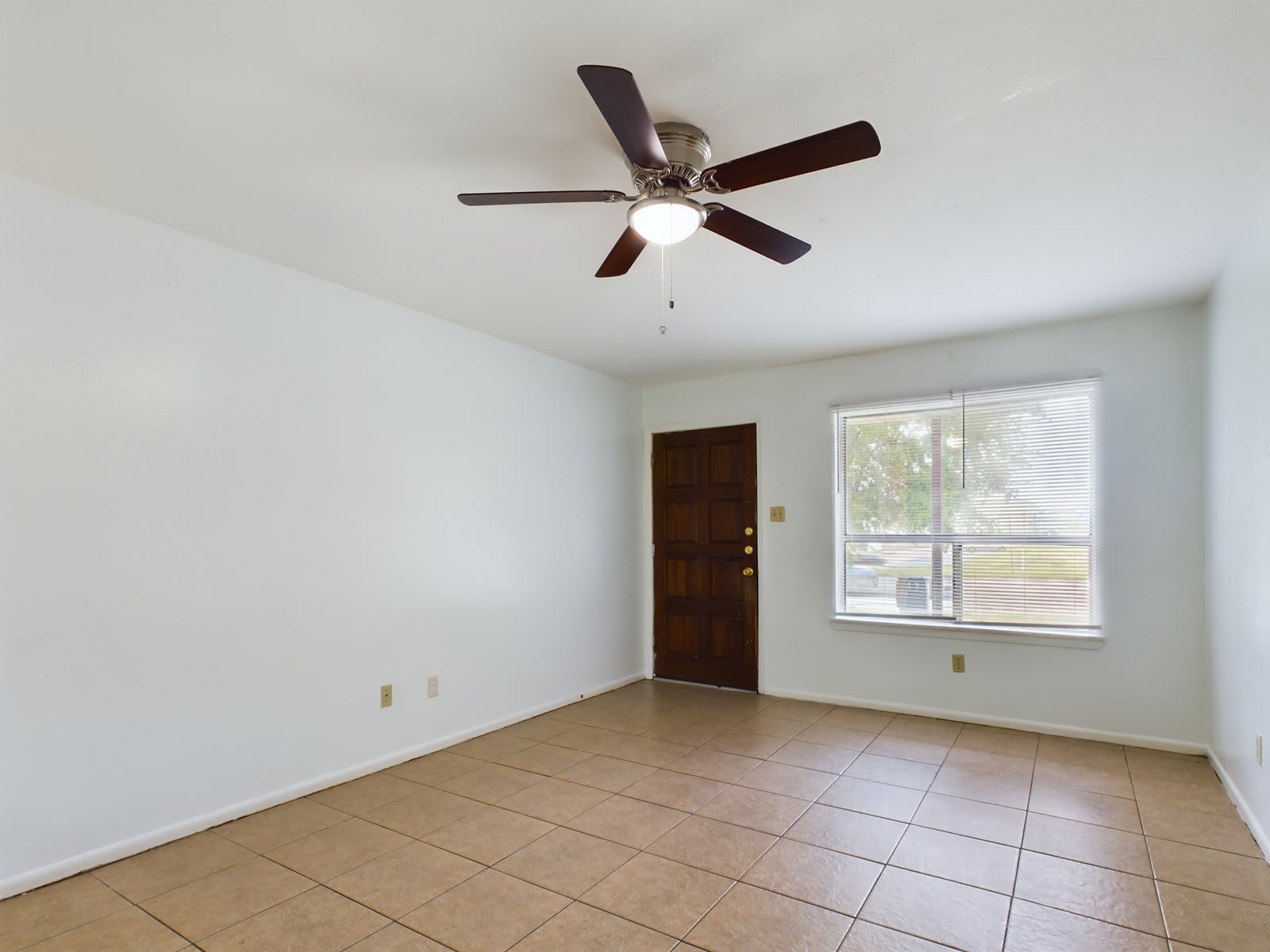 1601 George Bush Drive East – photo 4