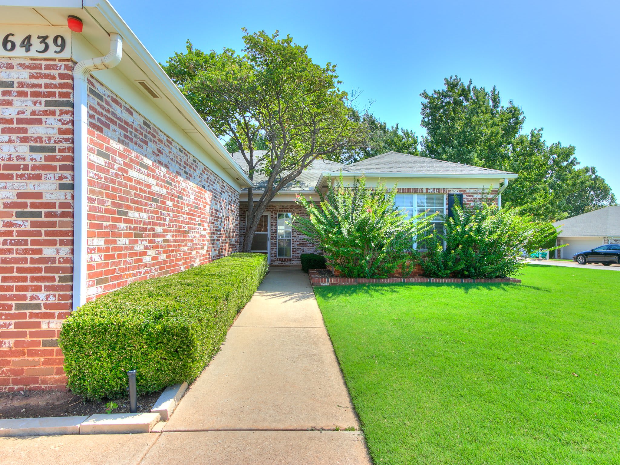 6439 Masons Drive – photo 4