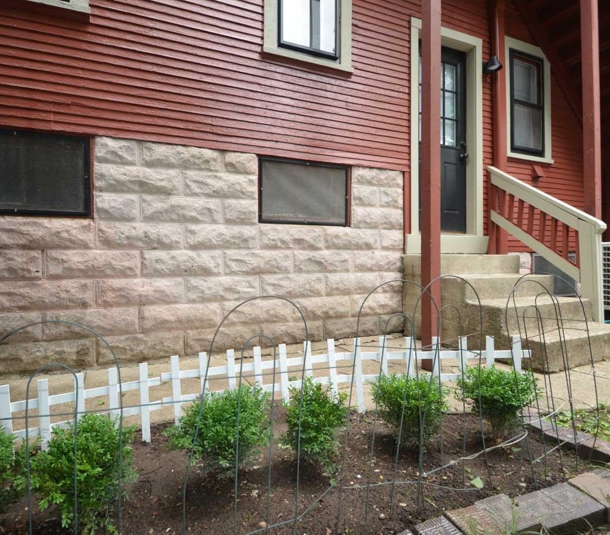 301 W 5th Avenue – photo 1