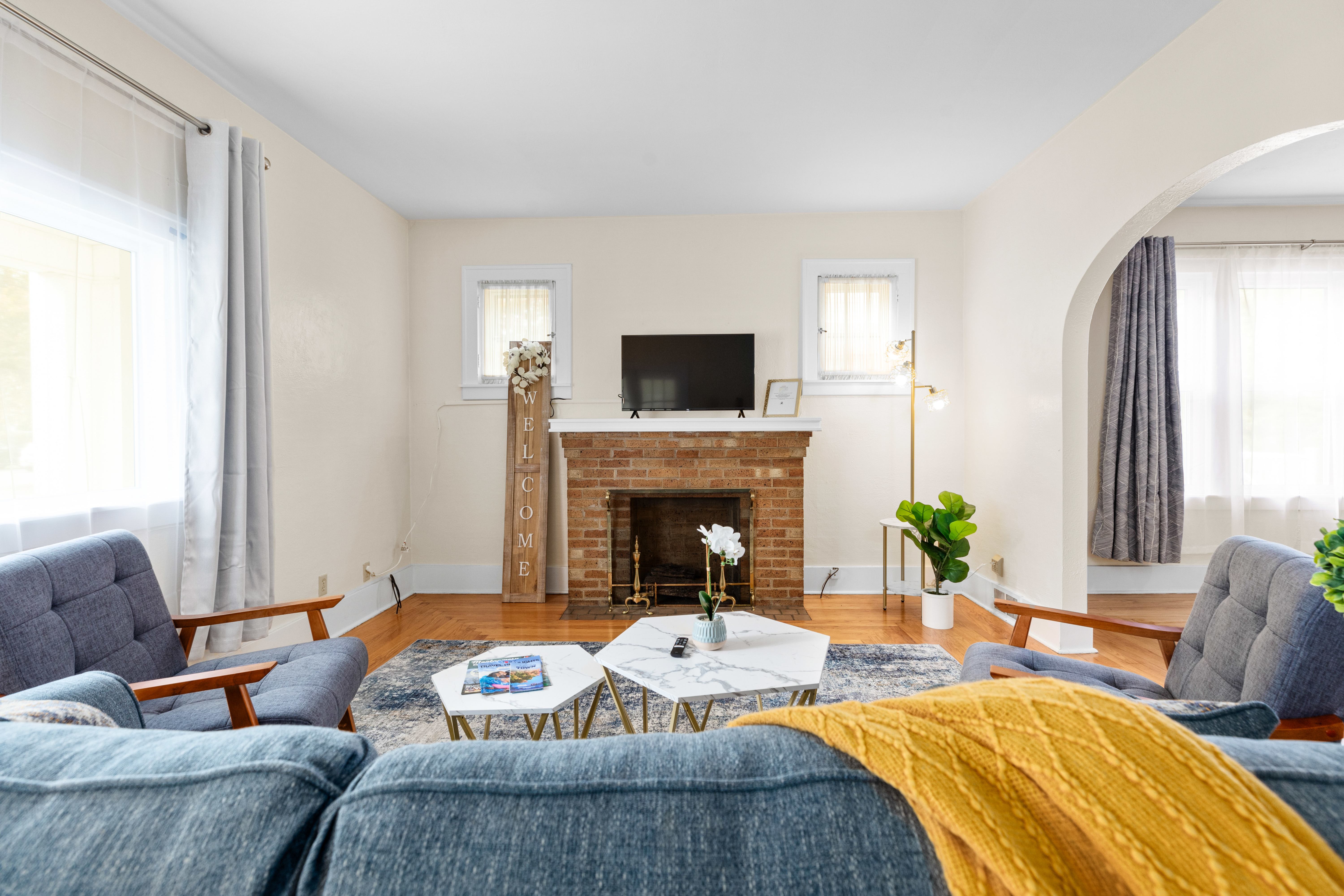 2606 Sunset Avenue – photo 1