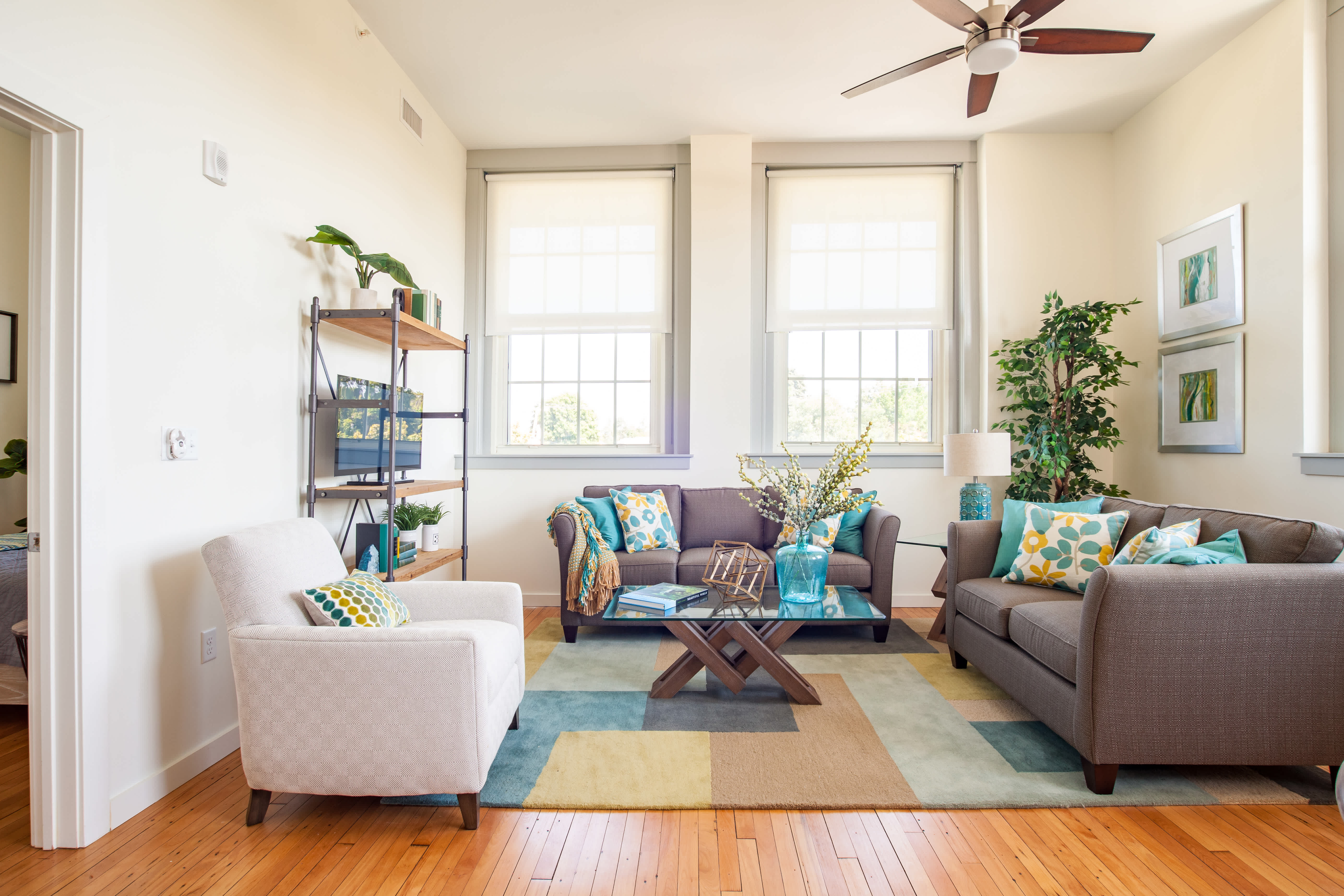 McKay Apartments – photo 3