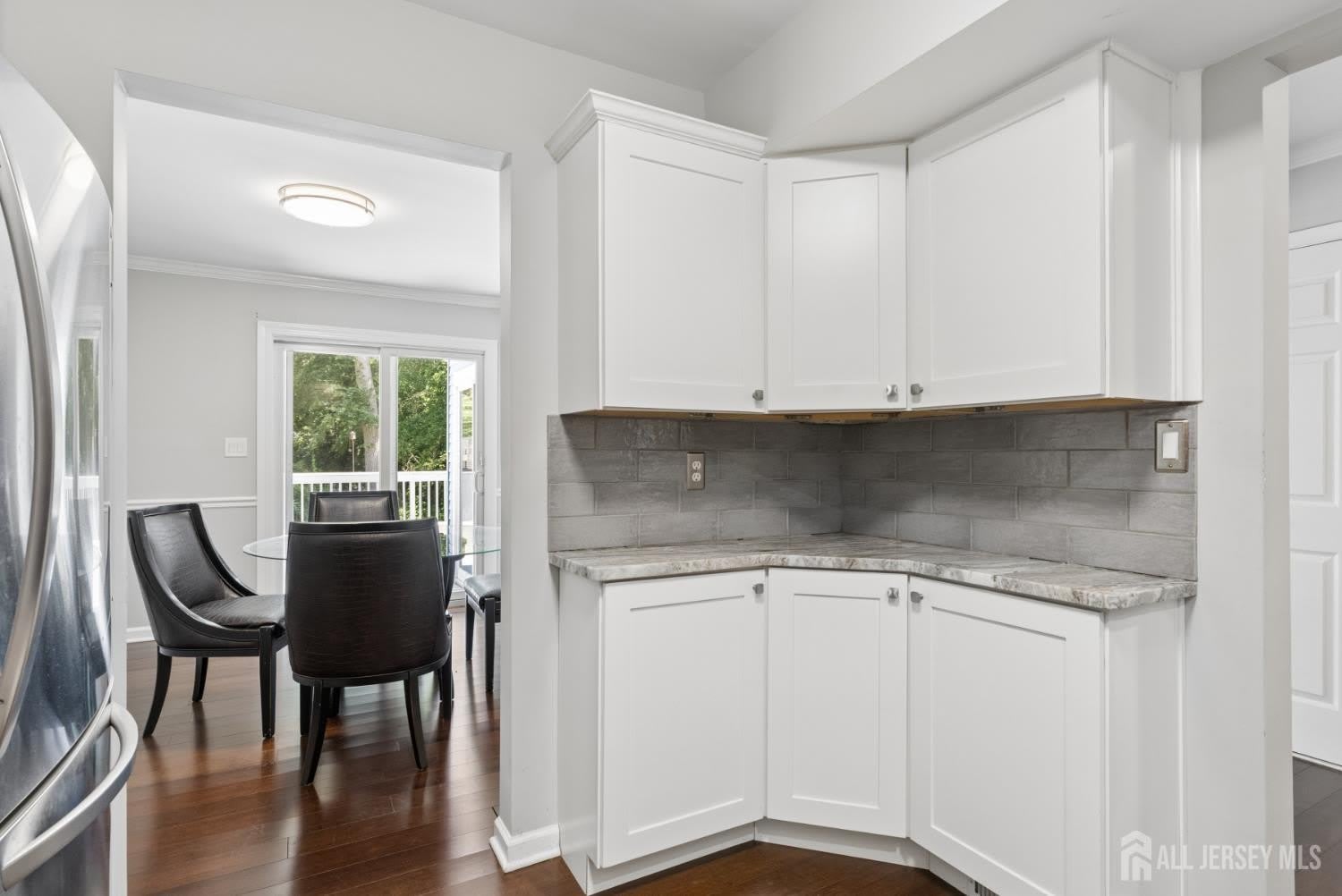 6 Bradford Drive – photo 5