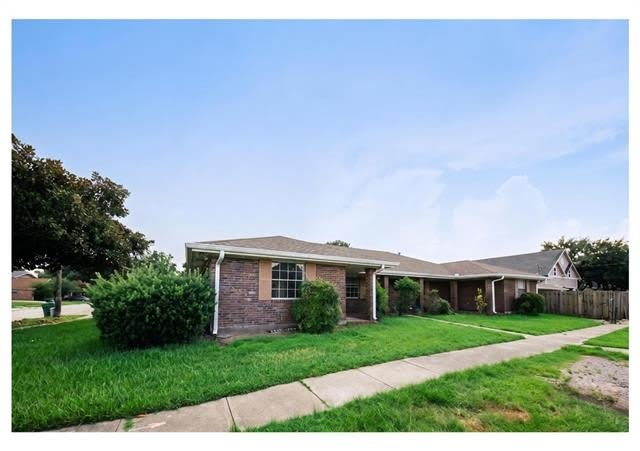 1422 Carrollton Avenue – photo 2