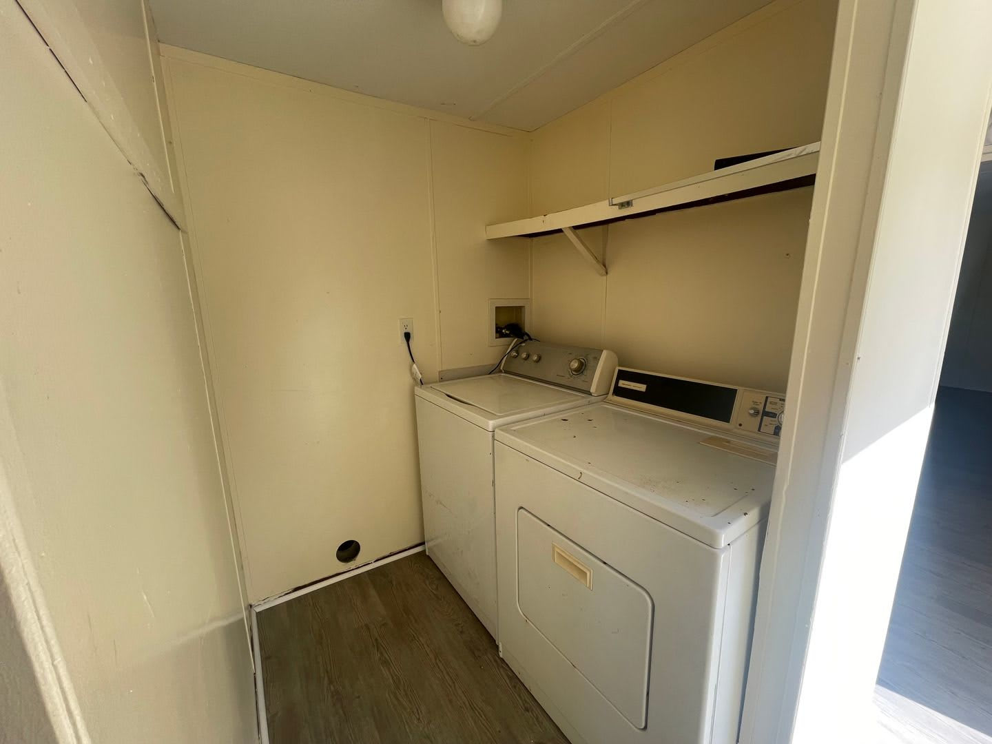 2 2 Mobile Home For Rent – photo 3