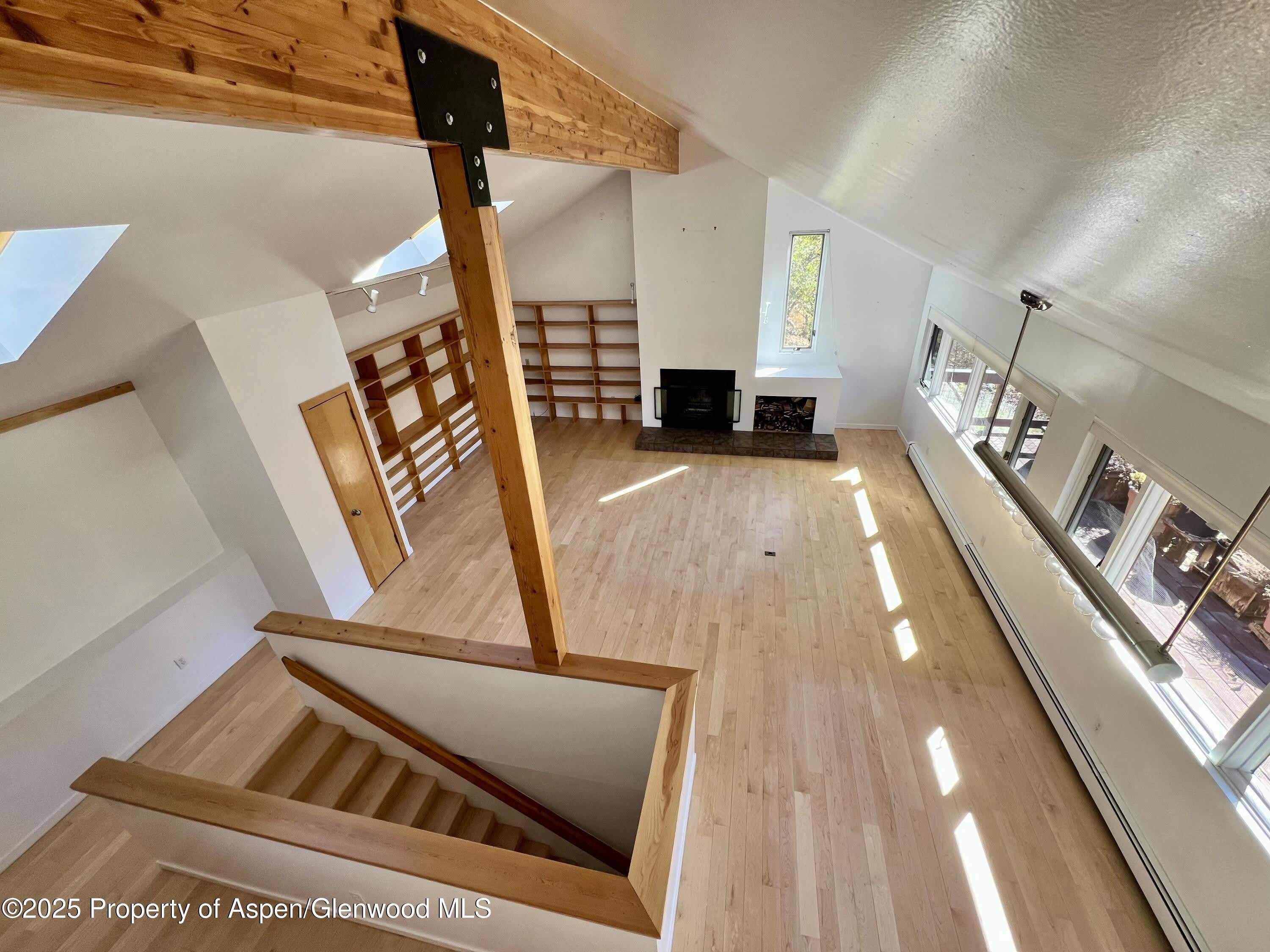 216 E Homestead Drive – photo 3