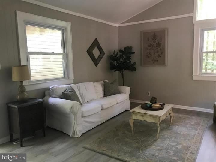 110 Edgehill Dr. – photo 5