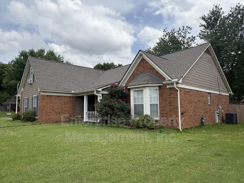 7037 Meadowlands Place – photo 1
