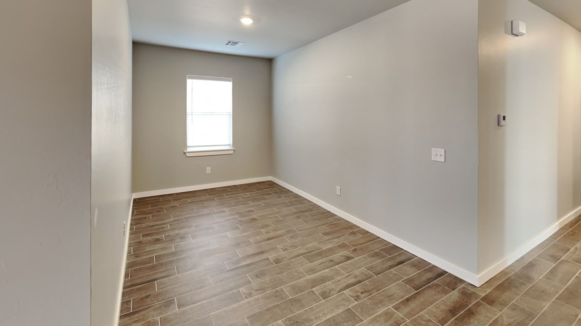 4 Bedroom 2 Bathroom 2 Car Garage Home in Oakdale School District – photo 4