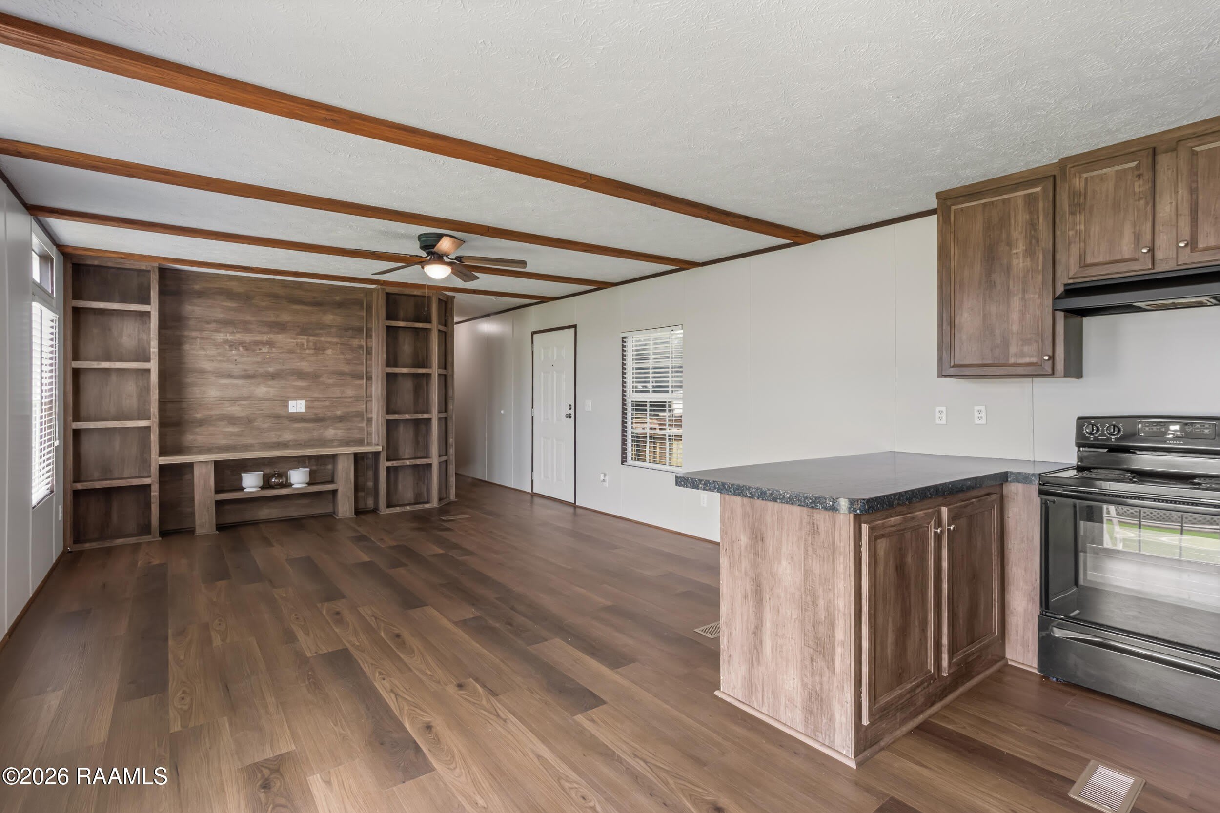 2013 Allen Road – photo 4