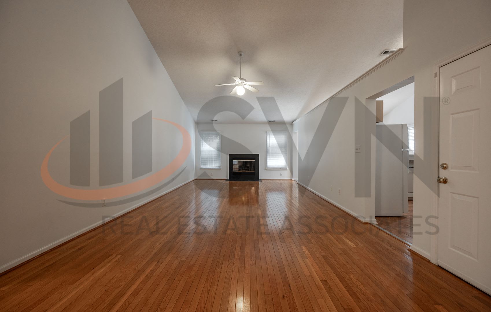 Beautiful Ranch Home on Quiet Cul-de-Sac Near Duke – photo 3