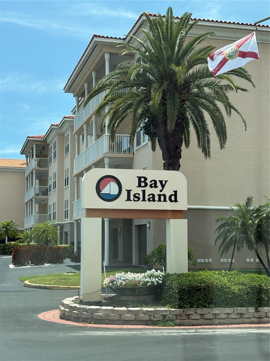 7645 Sun Island Drive S – photo 2