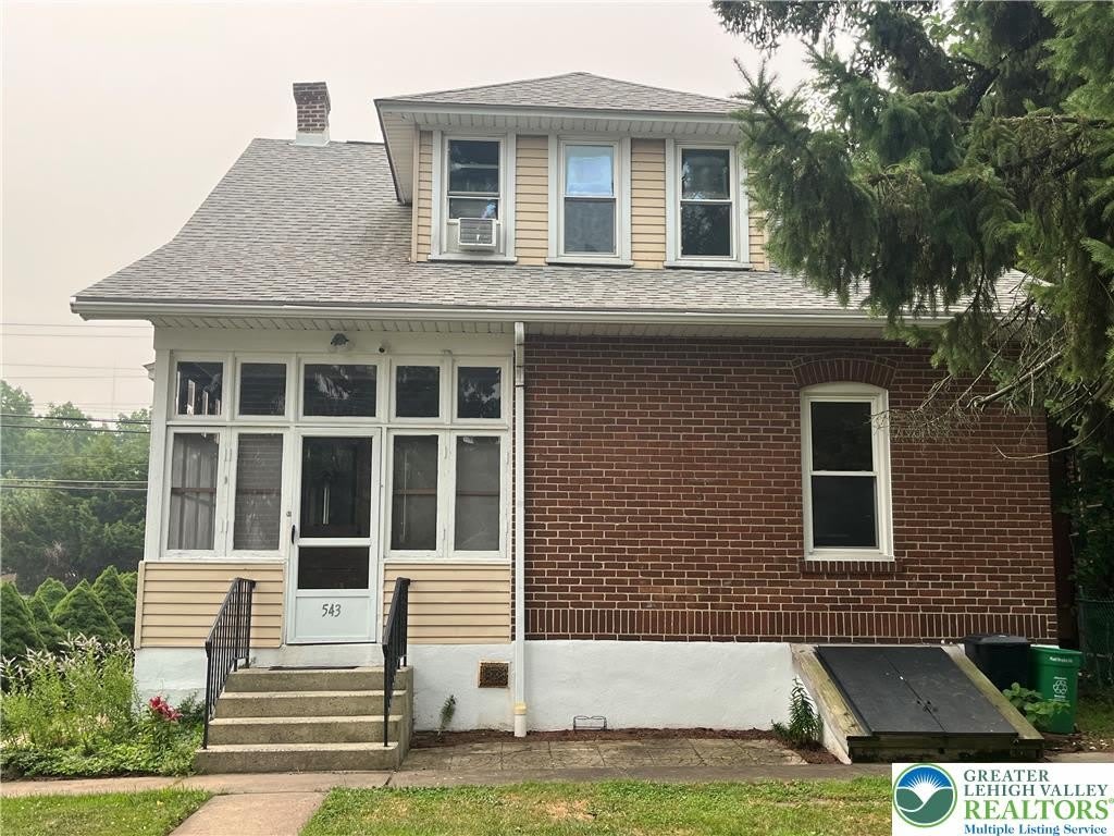 543 W Emaus Avenue – photo 3